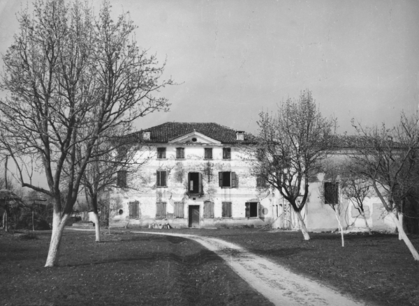 Villa Costanza, Bottio, Pivetta