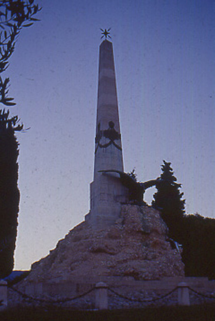 Monumento ai dragoni Pontifici