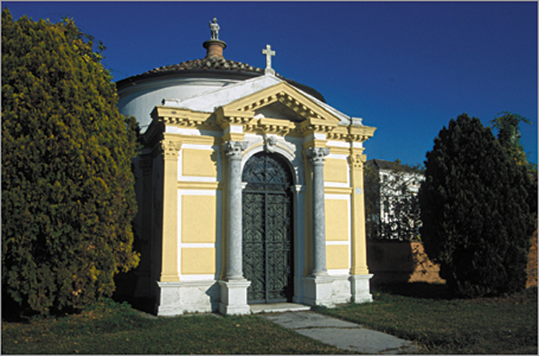 Oratorio dedicato alla Madonna di Loreto interno alla Villa Loredan, Valier, Pacor